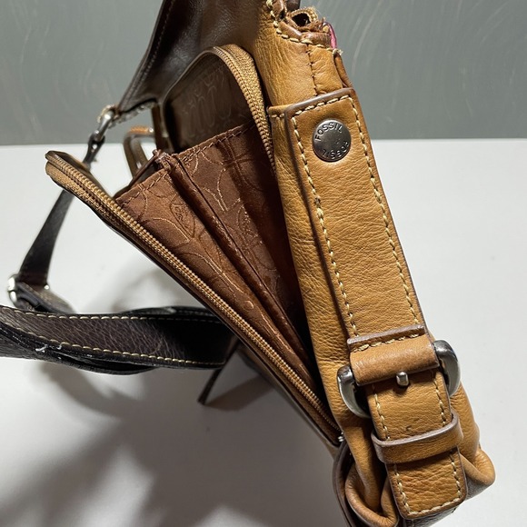 Fossil Vintage Patchwork Leather Crossbody Bag Cross Body Shoulder Adj. Strap - Picture 4 of 11
